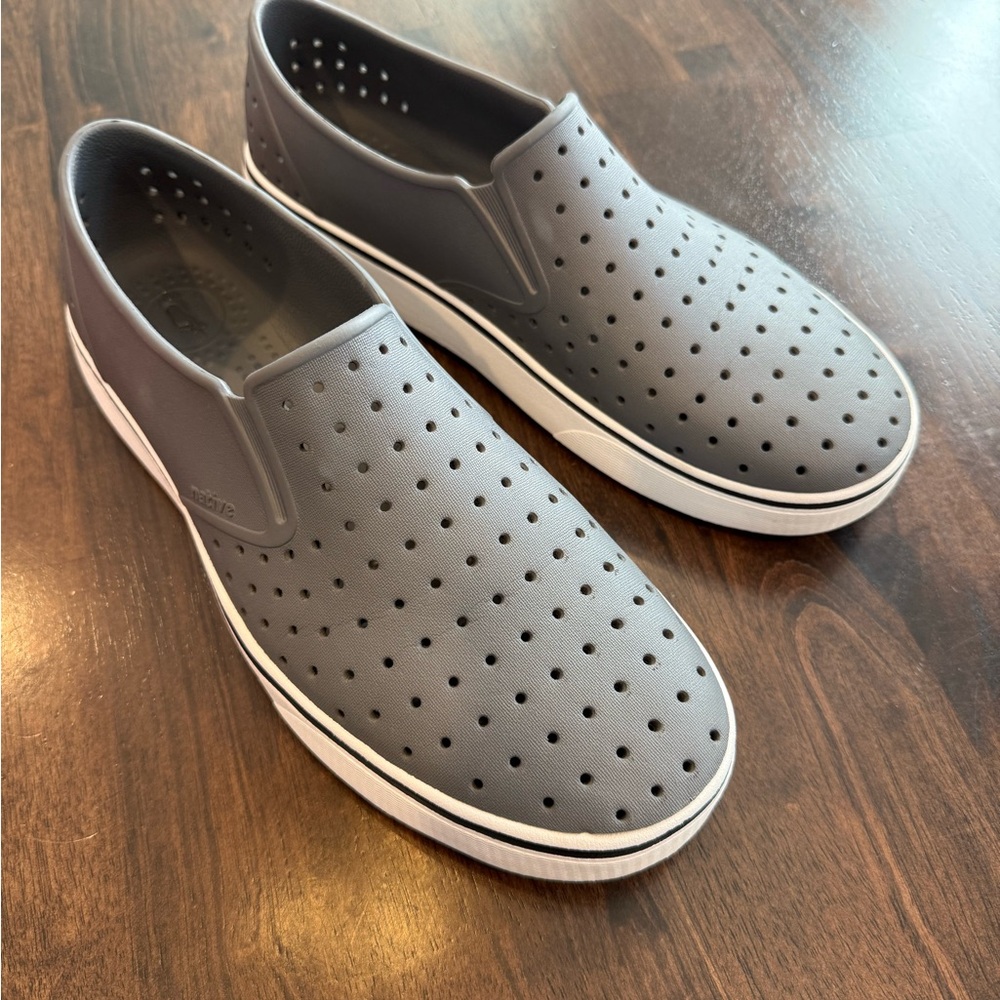 Native Miles Slip-On Shoes Grey/White Size 13 EUC